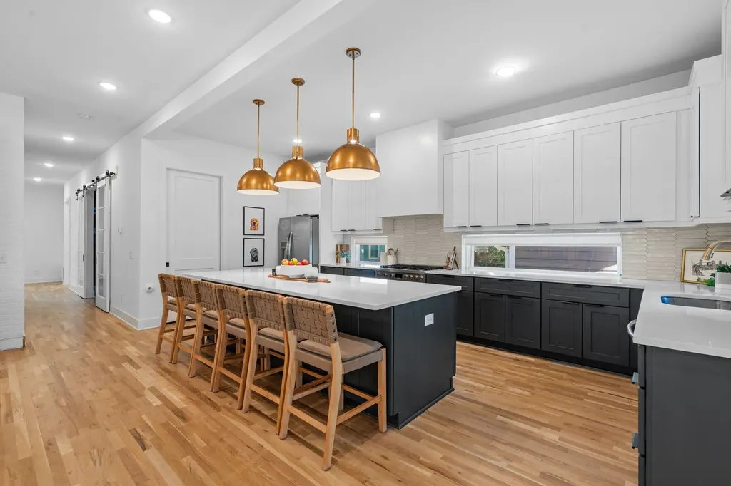 303B Riverside Drive Nashville TN 37206