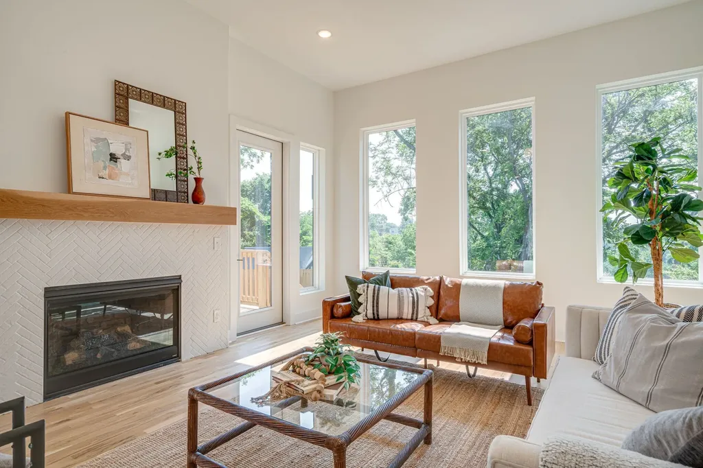 303B Riverside Drive Nashville TN 37206