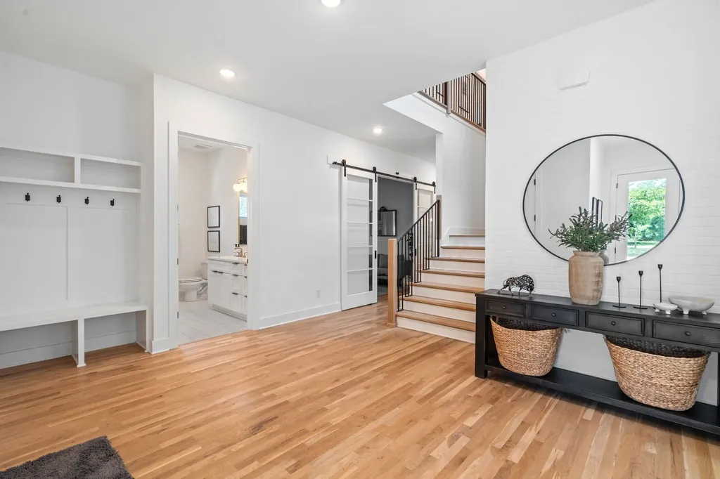303B Riverside Drive Nashville TN 37206