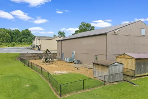 175 Natchez Trace Drive Lexington TN 38351