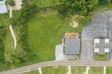 175 Natchez Trace Drive Lexington TN 38351