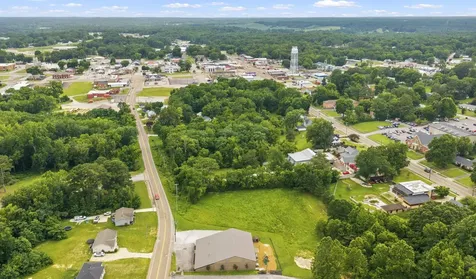 175 Natchez Trace Drive Lexington TN 38351
