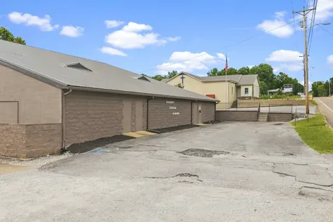 175 Natchez Trace Drive Lexington TN 38351