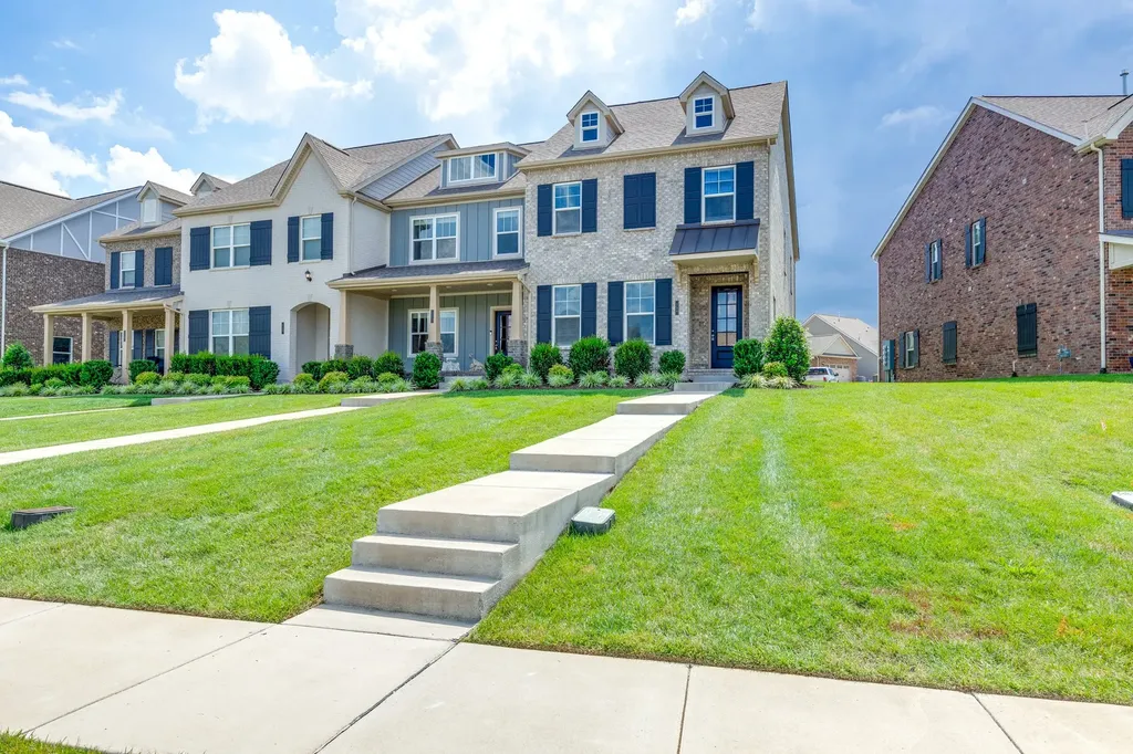 714 Hahn Court Lebanon TN 37087