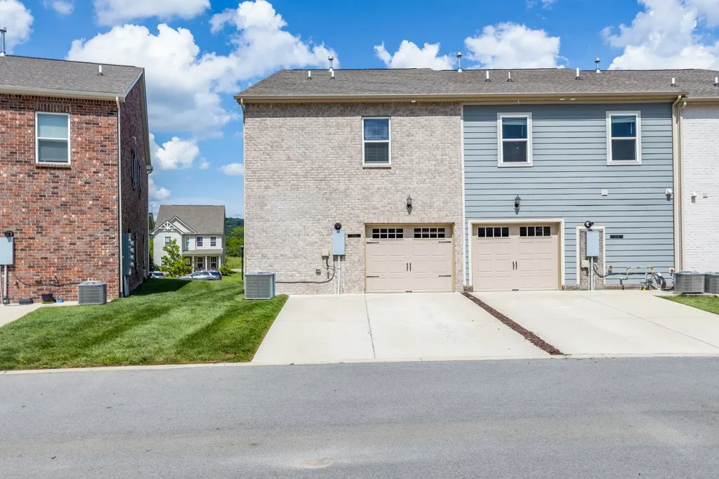 714 Hahn Court Lebanon TN 37087