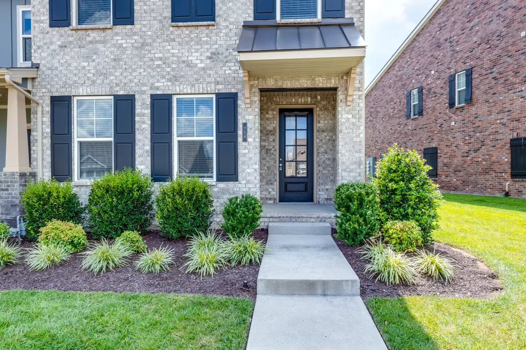 714 Hahn Court Lebanon TN 37087