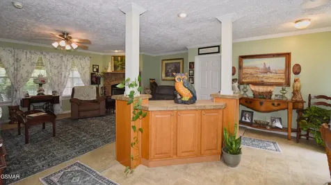 2331 Binginham Island Sevierville TN 37876