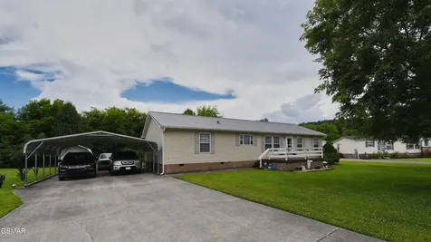 2331 Binginham Island Sevierville TN 37876