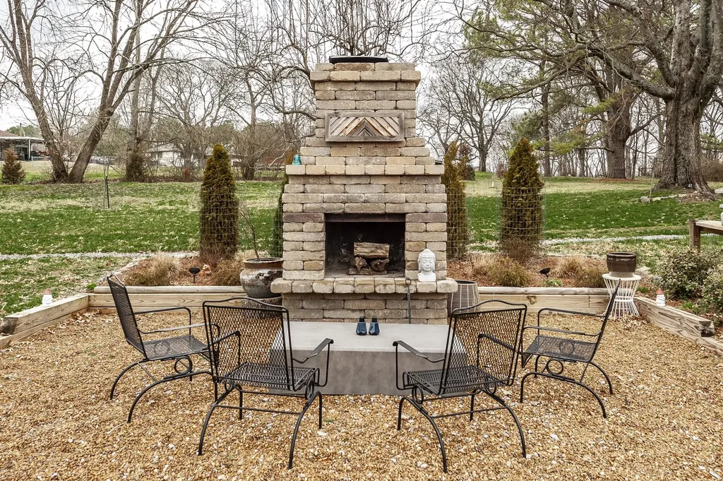 1003 Woods Lake Drive Madison TN 37115