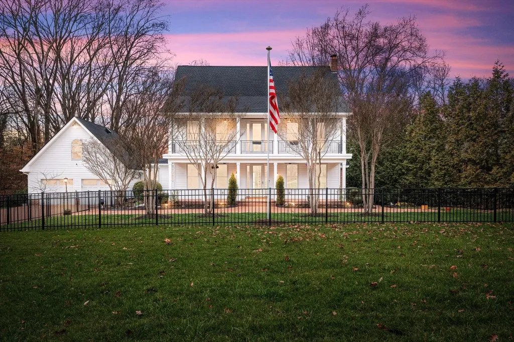 3863 Saundersville Ferry Road Mount Juliet TN 37122