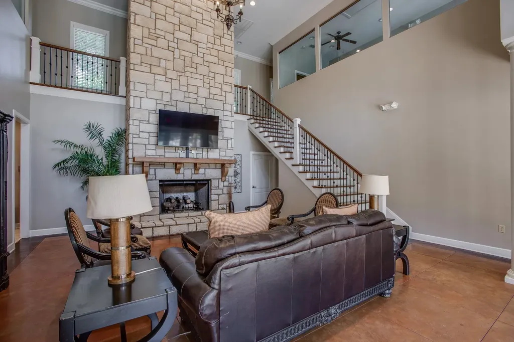 307 Seven Springs Way Brentwood TN 37027