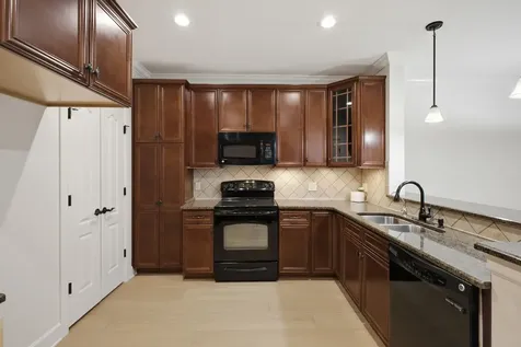 307 Seven Springs Way Brentwood TN 37027