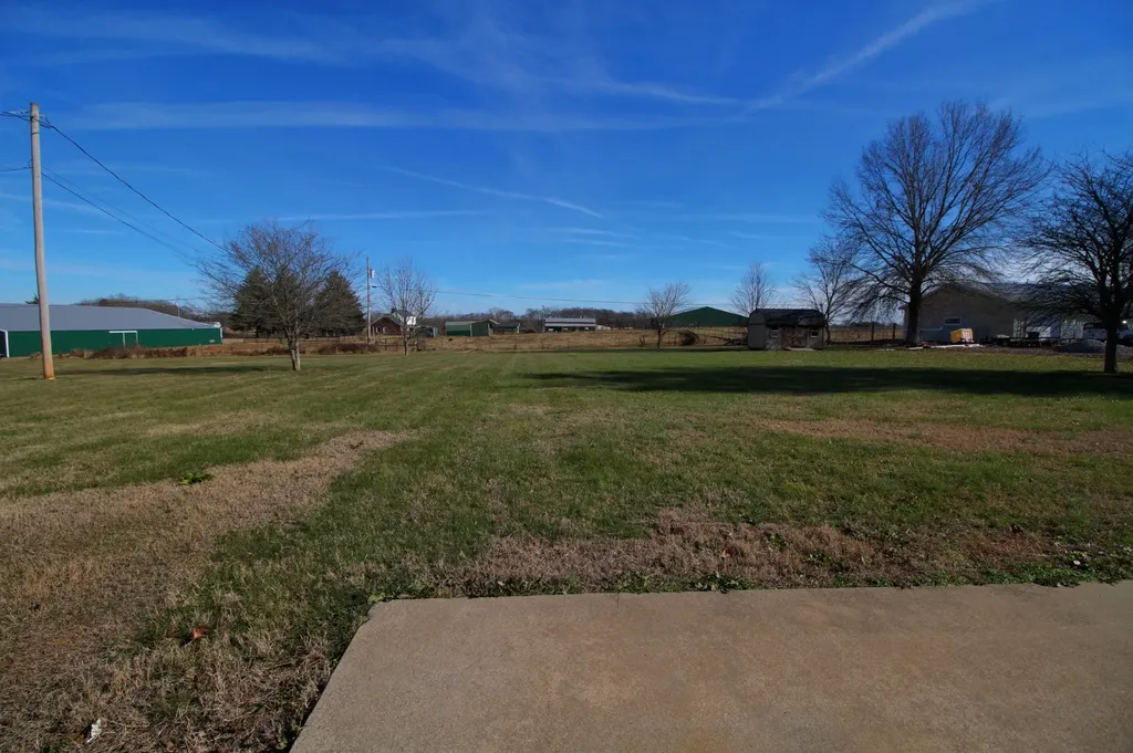 2347 Feedmill Road Chapel Hill TN 37034