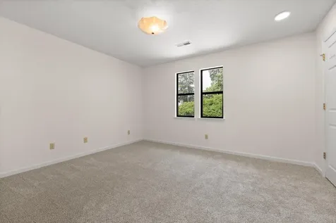 801 Joy Lane Chattanooga TN 37421