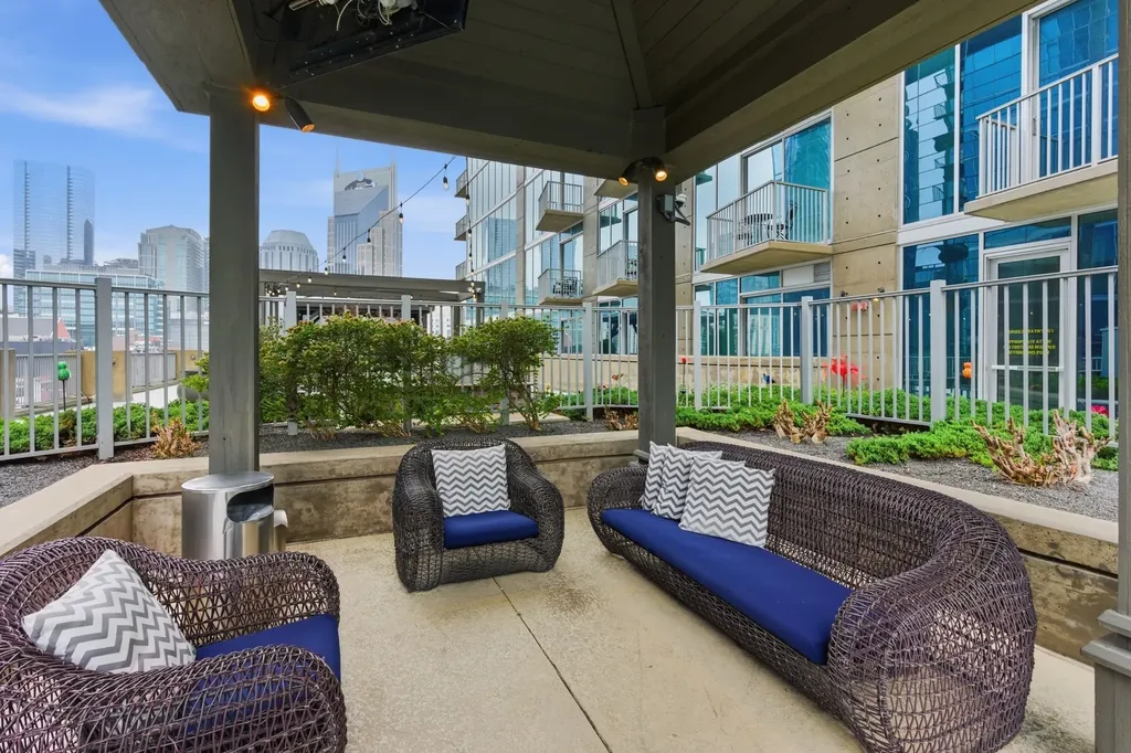 301 Demonbreun Street Nashville TN 37201