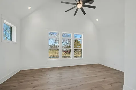 448 Bell Lake Road Gallatin TN 37066