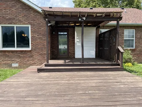 2758 Shepherds Court Woodlawn TN 37191