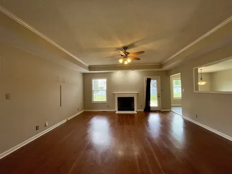 2758 Shepherds Court Woodlawn TN 37191