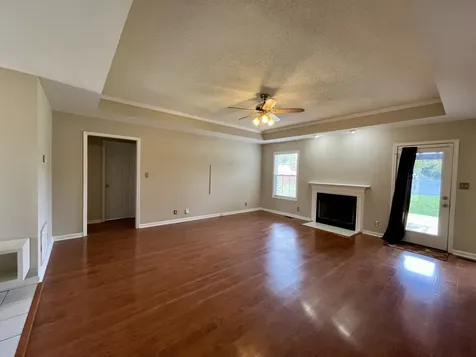 2758 Shepherds Court Woodlawn TN 37191