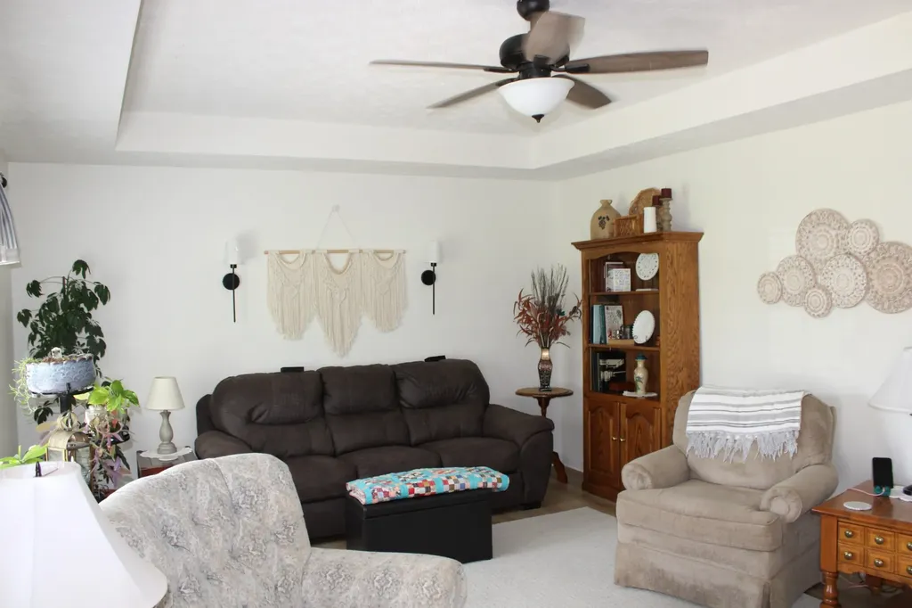 1471 Tom Grissom Road Morrison TN 37357