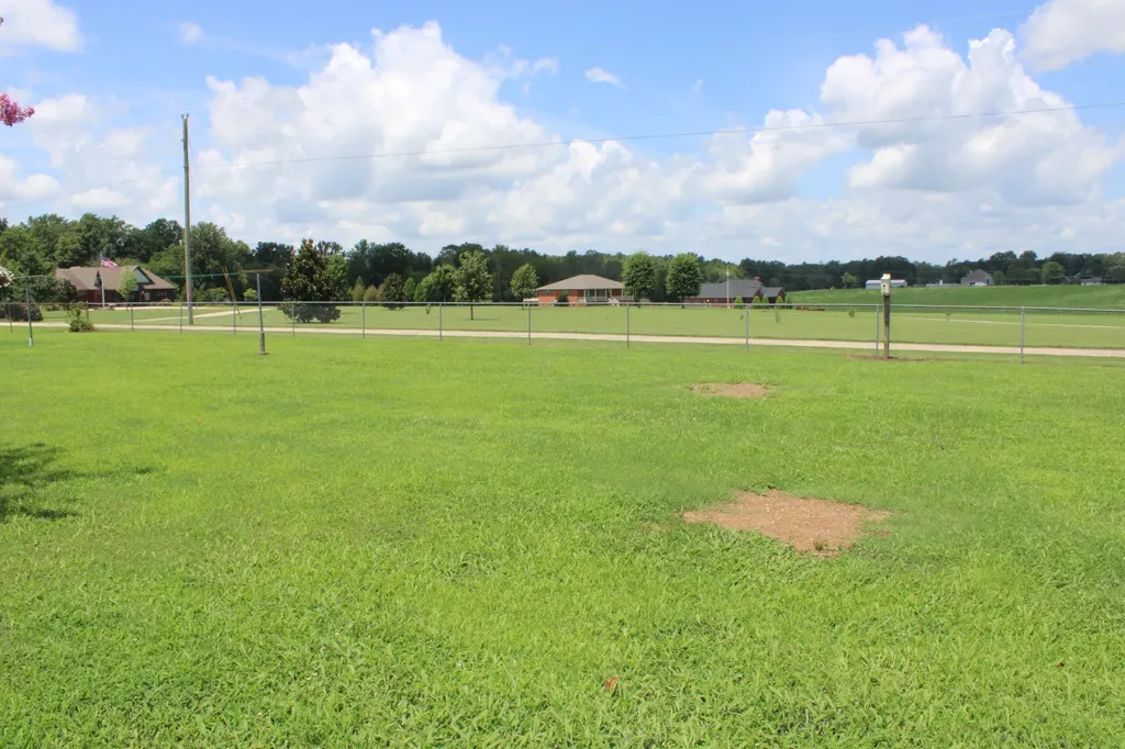 1471 Tom Grissom Road Morrison TN 37357