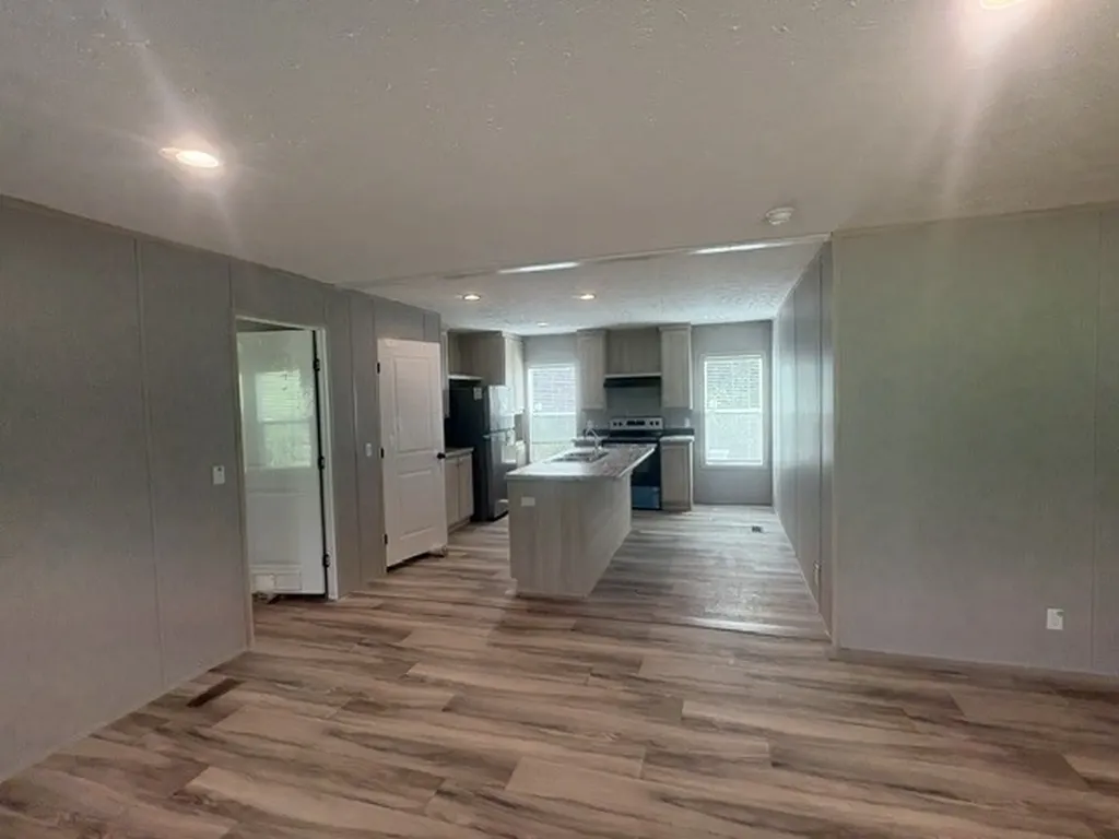 207 Hartsville Pike Carthage TN 37030
