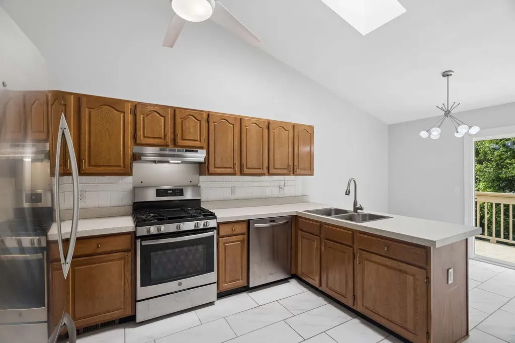 135 Pepper Ridge Circle Antioch TN 37013