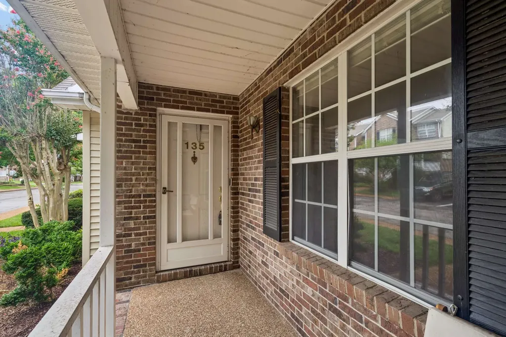 135 Pepper Ridge Circle Antioch TN 37013