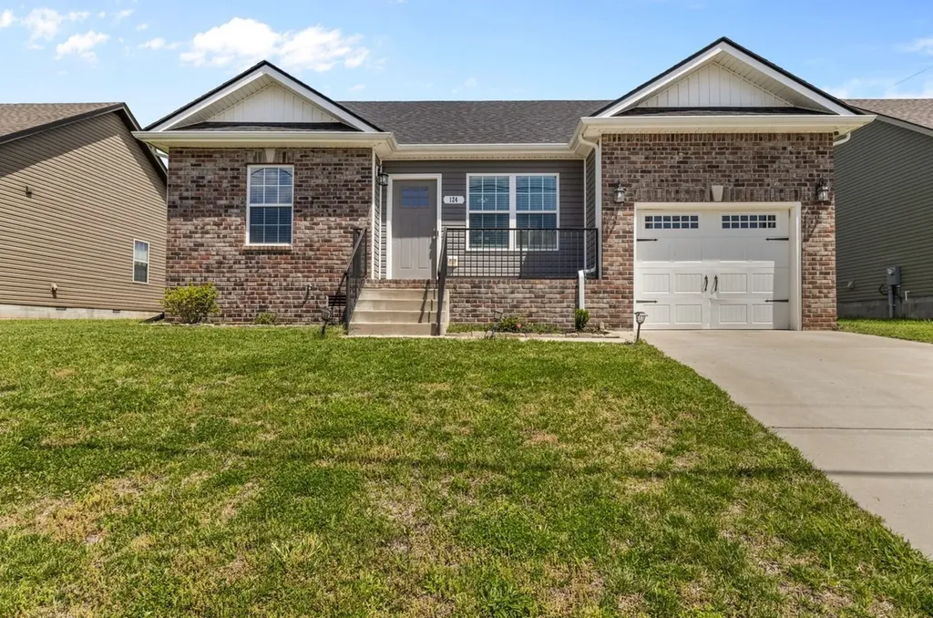 124 Ambridge Street Oak Grove KY 42262