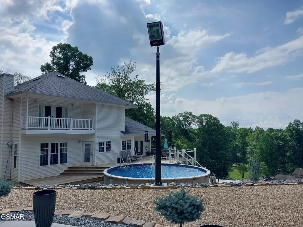 917 Crickett Drive Dandridge TN 37725