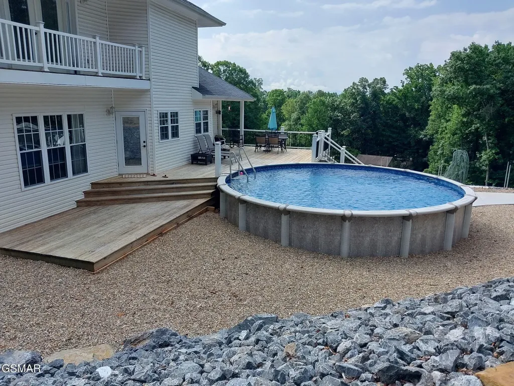 917 Crickett Drive Dandridge TN 37725
