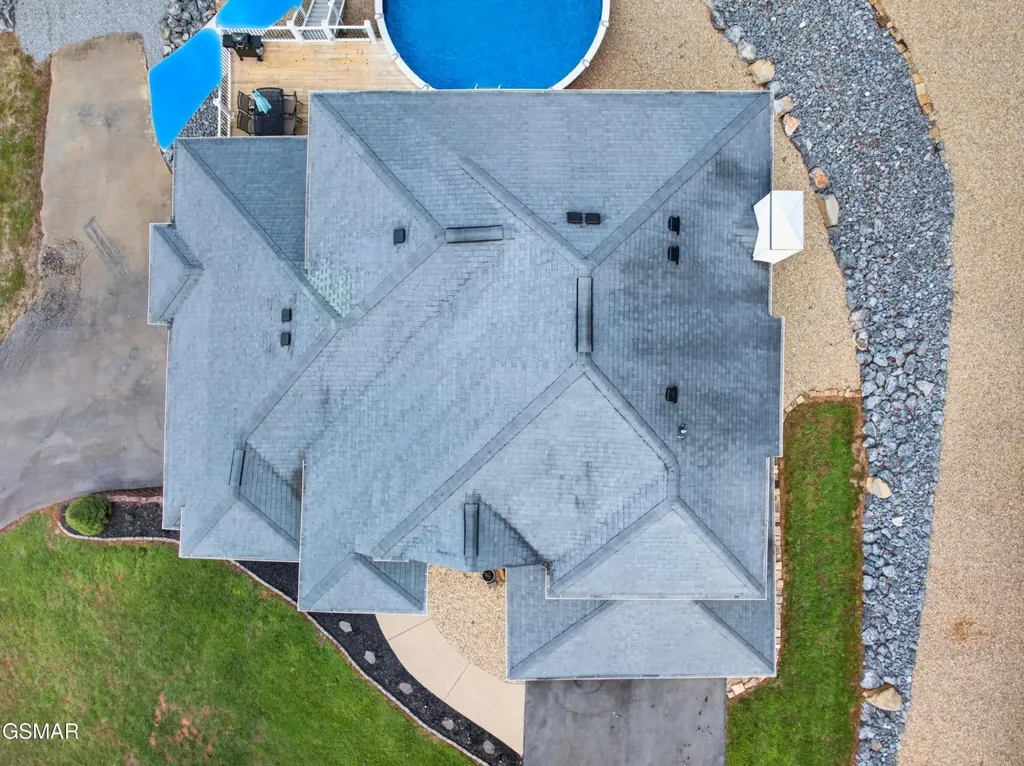 917 Crickett Drive Dandridge TN 37725