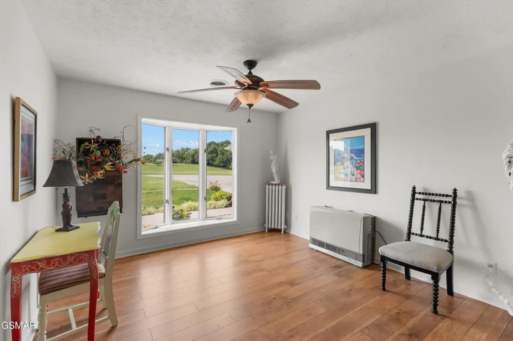 829 Tucker Place Way Dandridge TN 37725