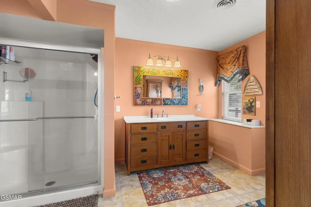 829 Tucker Place Way Dandridge TN 37725