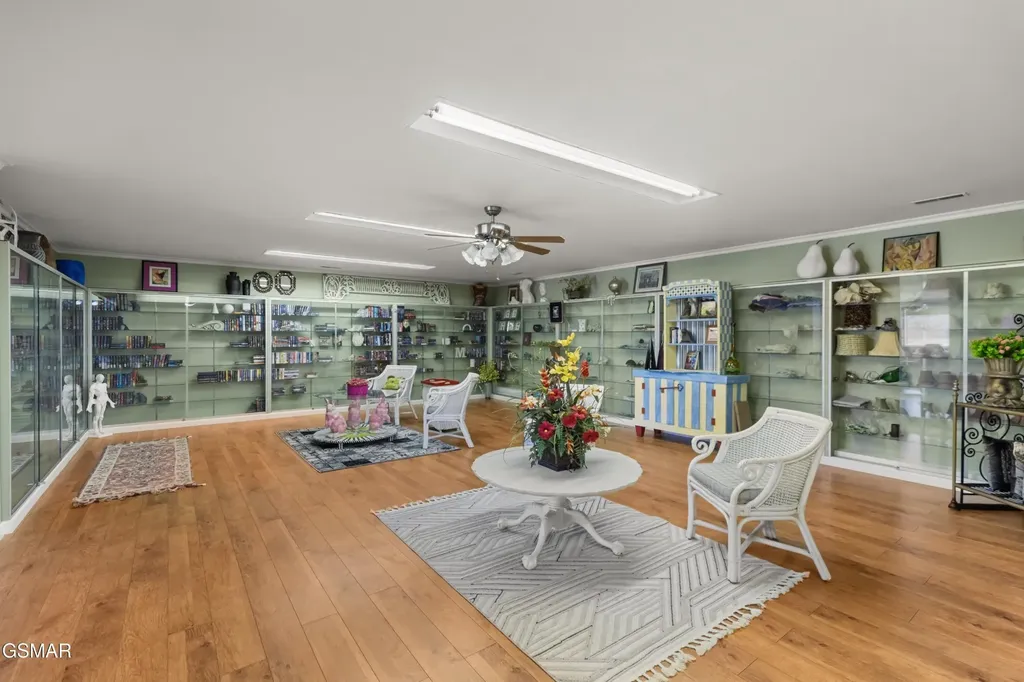 829 Tucker Place Way Dandridge TN 37725