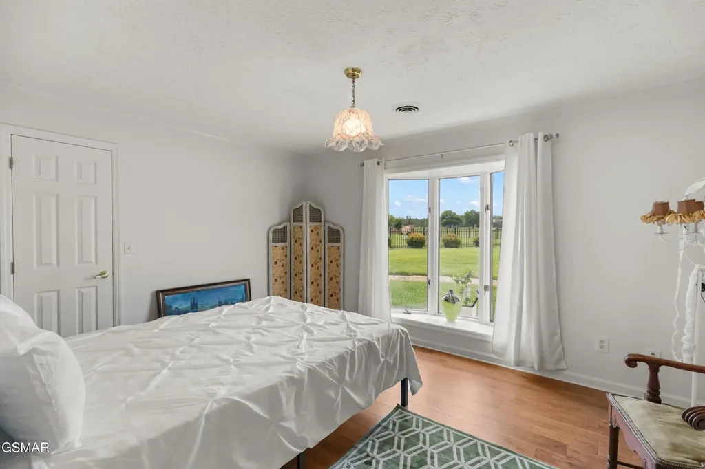 829 Tucker Place Way Dandridge TN 37725
