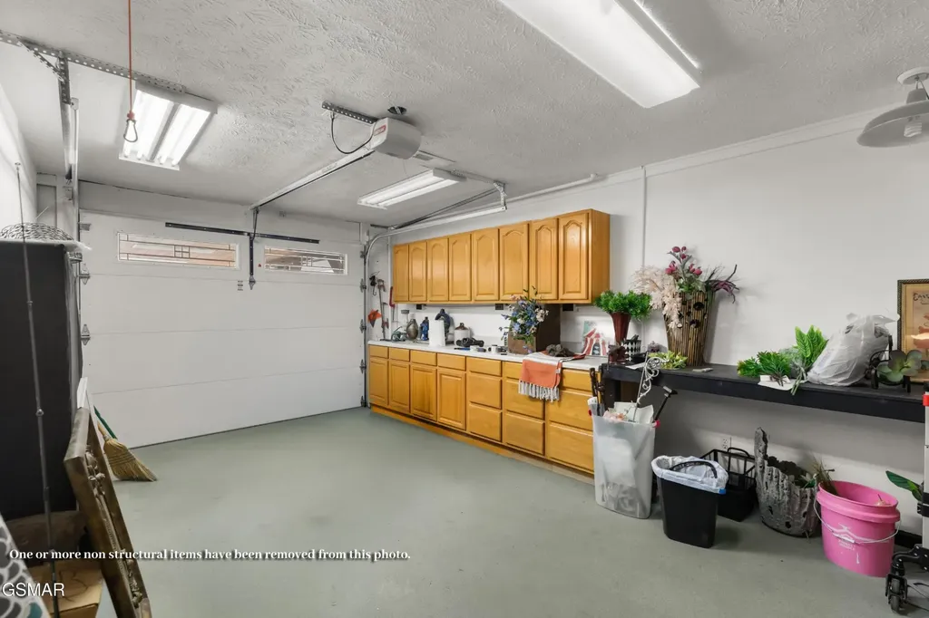 829 Tucker Place Way Dandridge TN 37725