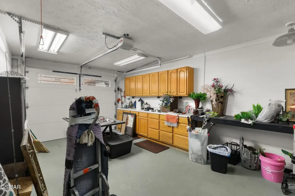 829 Tucker Place Way Dandridge TN 37725