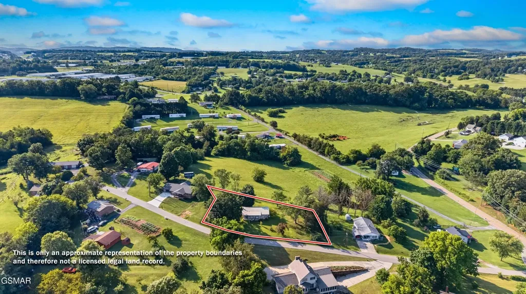 1118 Newman Riley Road Dandridge TN 37725
