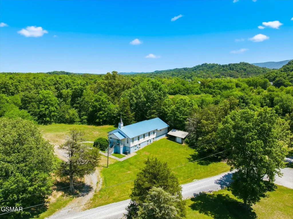2940 Calderwood Highway Maryville TN 37801