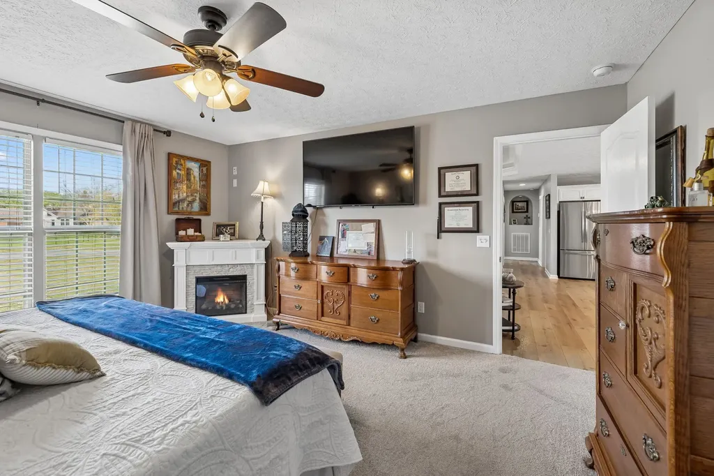 458 Kyson Circle Lafayette TN 37083