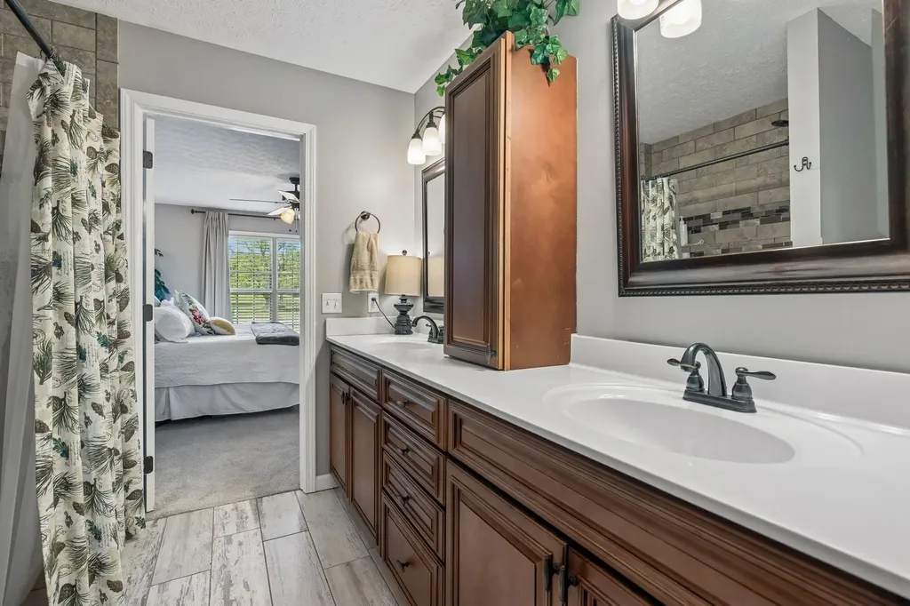 458 Kyson Circle Lafayette TN 37083