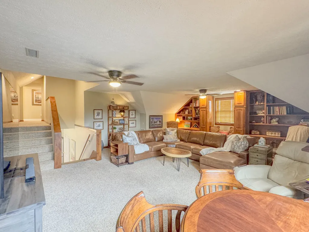 1015 Latti Reese Road Hartsville TN 37074
