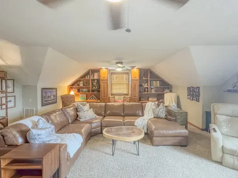 1015 Latti Reese Road Hartsville TN 37074