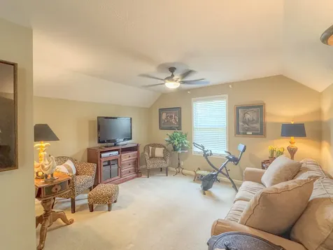 1015 Latti Reese Road Hartsville TN 37074