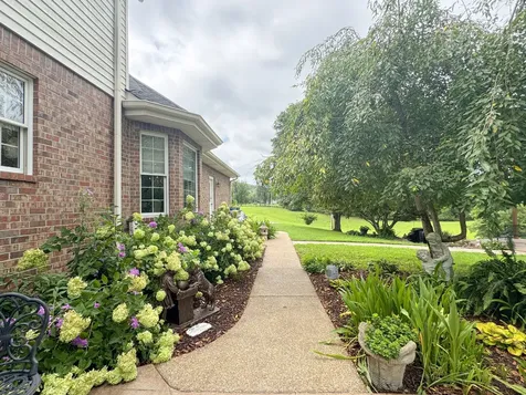 1015 Latti Reese Road Hartsville TN 37074