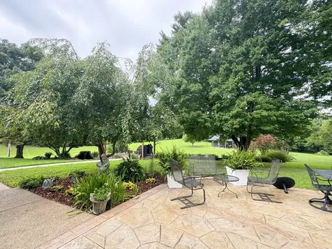 1015 Latti Reese Road Hartsville TN 37074