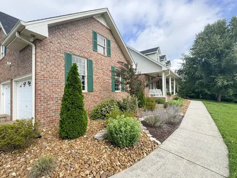 1015 Latti Reese Road Hartsville TN 37074