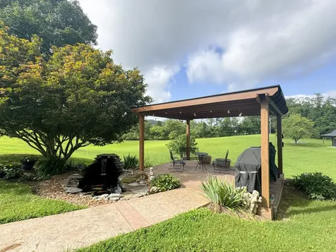 1015 Latti Reese Road Hartsville TN 37074