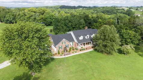 1015 Latti Reese Road Hartsville TN 37074